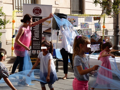 Imperia: sabato pomeriggio una sirena è arrivata al Festival della cultura mediterranea! Imperia: sabato pomeriggio una sirena è arrivata al Festival della cultura mediterranea!