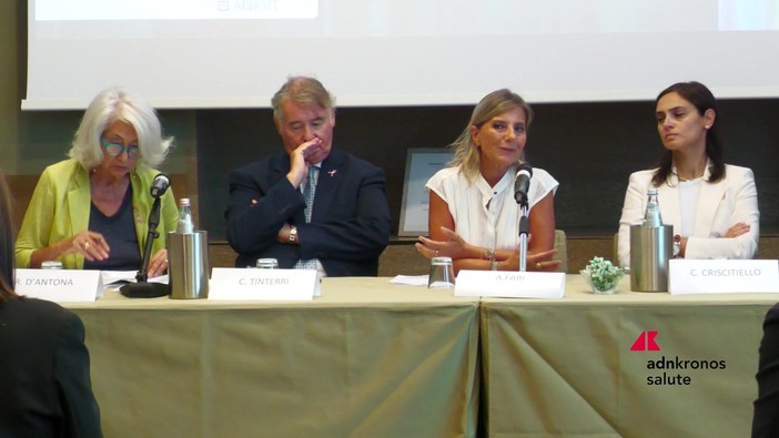 Tumori, seno: Osservatorio sui test genomici, 'nel 2025 coperto il 75% del fabbisogno' Tumori, seno: Osservatorio sui test genomici, 'nel 2025 coperto il 75% del fabbisogno'