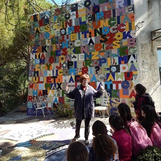 Cipressa: i bambini delle scuole elementari e Villa Biener nel progetto "I bambini cavalcano l'arte"