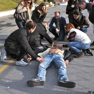 Ecco il video sull’arresto cardiaco girato dal Sanremo Beppe Grillo Meetup Ecco il video sull’arresto cardiaco girato dal Sanremo Beppe Grillo Meetup