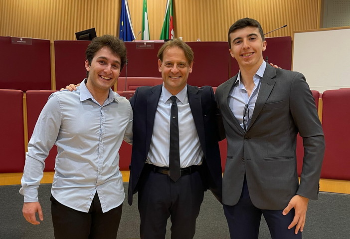 Formazione: i rappresentanti d’istituto del Liceo Vieusseux di Imperia in visita alla sede di Regione Liguria