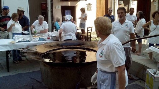 Vallebona: domenica prossima, appuntamento con la seconda edizione di 'Verità, bugie e fior d’arancio' Vallebona: domenica prossima, appuntamento con la seconda edizione di 'Verità, bugie e fior d’arancio'