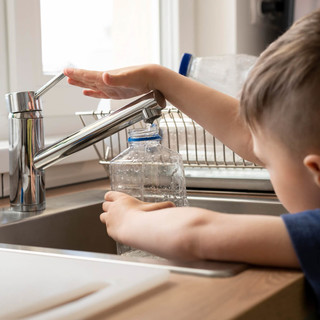 Depuratore d'acqua domestico: i vantaggi di averne uno Depuratore d'acqua domestico: i vantaggi di averne uno