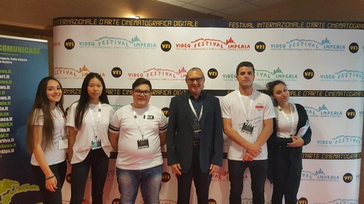 Imperia: l'appello di un nostro lettore al Sindaco "Si mantenga il Video Festival" Imperia: l'appello di un nostro lettore al Sindaco "Si mantenga il Video Festival"