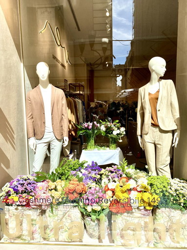 Sanremo: ecco le più belle vetrine di ‘Pasqua in Fiore 2022’, il concorso indetto dalla rete d’impresa Sanremo On Sanremo: ecco le più belle vetrine di ‘Pasqua in Fiore 2022’, il concorso indetto dalla rete d’impresa Sanremo On