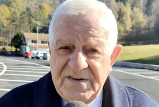 Stop ai Tir sulla Statale 28: il premio nazionale 'Difesa dei Consumatori 2025' al sindaco di Pornassio