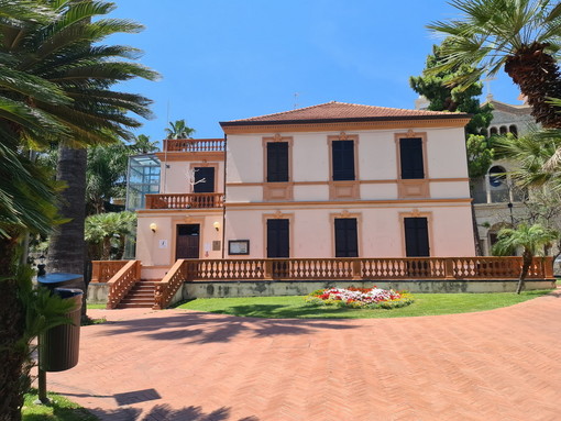 Arma di Taggia, convegno dell'associazione italiana donne medico a Villa Boselli (Foto) Arma di Taggia, convegno dell'associazione italiana donne medico a Villa Boselli (Foto)