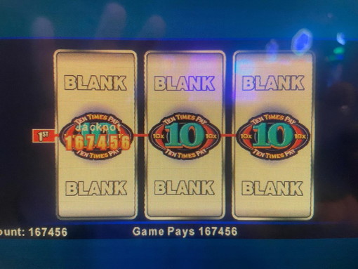 Nuova super vincita alle slot del Casinò di Sanremo. Con tre euro ha centrato il jackpot pari a € 167.456 Nuova super vincita alle slot del Casinò di Sanremo. Con tre euro ha centrato il jackpot pari a € 167.456