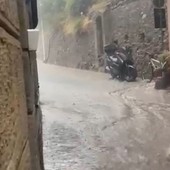Maltempo in Riviera di Ponente, allagata via Lercari a Taggia (Foto e video) Maltempo in Riviera di Ponente, allagata via Lercari a Taggia (Foto e video)