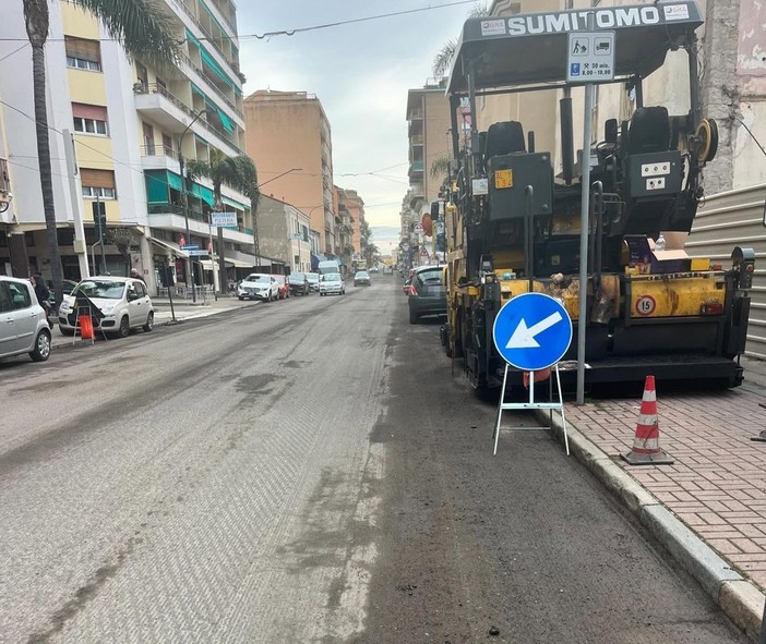Vallecrosia, segnaletica orizzontale in via Colonnello Aprosio: al via i lavori