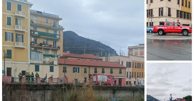Ventimiglia, il maltempo innalza il livello del Roia: allontanati i migranti accampati nel fiume (Foto)