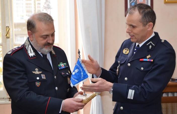Imperia, la Gendarmerie Nationale al comando provinciale dei Carabinieri (foto) Imperia, la Gendarmerie Nationale al comando provinciale dei Carabinieri (foto)