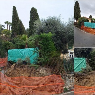 Bordighera, lavori in via Coggiola. Ingenito: "Garantiremo più sicurezza e migliore viabilità" (Foto) Bordighera, lavori in via Coggiola. Ingenito: "Garantiremo più sicurezza e migliore viabilità" (Foto)