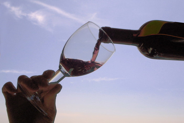 Dolceacqua: l'Onav di Imperia organizza una degustazione guidata sui 'Vini senza solforosa' Dolceacqua: l'Onav di Imperia organizza una degustazione guidata sui 'Vini senza solforosa'