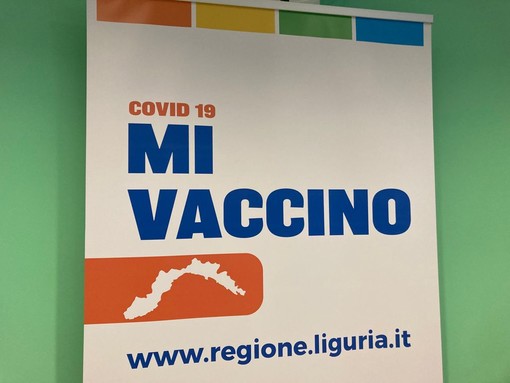 Oltre 11mila liguri si sono vaccinati agli 'Open day': molti gli scettici convinti, Toti &quot;Ottima la risposta dei giovani&quot;