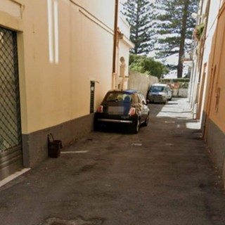 Bordighera, scatta il divieto di sosta in via Nazario Sauro Bordighera, scatta il divieto di sosta in via Nazario Sauro