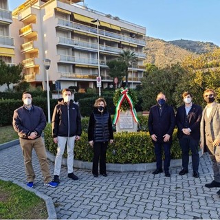 Ventimiglia, i giovani della Lega della provincia di Imperia commemorano i martiri delle foibe (Foto)