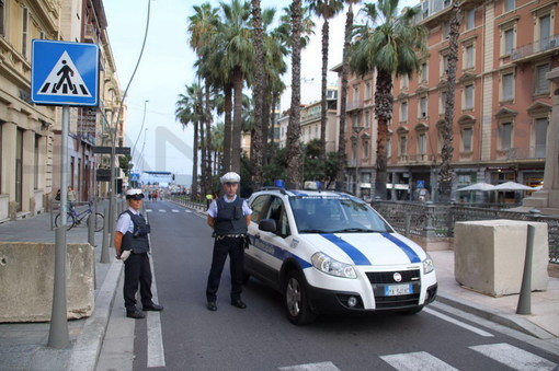 I varchi della Polizia Municipale in occasione delle manifestazioni sul porto I varchi della Polizia Municipale in occasione delle manifestazioni sul porto