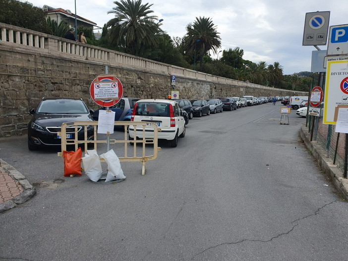 Sanremo: in Via Gavagnin scatta il divieto di transito per lavori di asfaltatura Sanremo: in Via Gavagnin scatta il divieto di transito per lavori di asfaltatura
