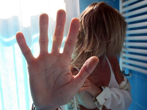 Imperia: la denuncia di una donna l’8 marzo: “Ho subito un tentativo di violenza mentre lavoravo” Imperia: la denuncia di una donna l’8 marzo: “Ho subito un tentativo di violenza mentre lavoravo”