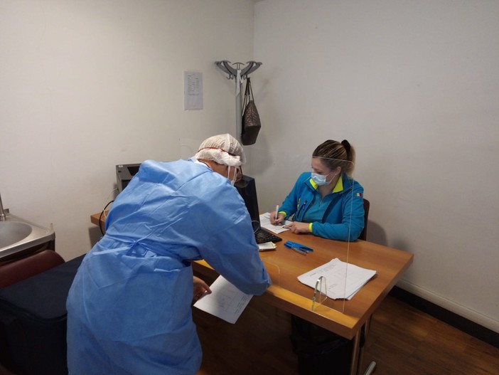 Coronavirus: vaccinazione anti Covid-19 per i non registrati nel sistema sanitario regionale della Liguria Coronavirus: vaccinazione anti Covid-19 per i non registrati nel sistema sanitario regionale della Liguria