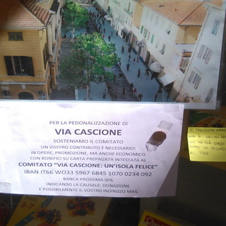 Imperia: pedonalizzazione di via Cascione. Il fronte del sì chiede un sostegno economico e c'è chi dona 1 centesimo Imperia: pedonalizzazione di via Cascione. Il fronte del sì chiede un sostegno economico e c'è chi dona 1 centesimo