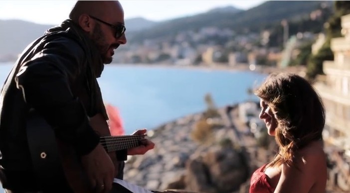 Successo di visualizzazioni per il video del brano 'Femmina' del cantante matuziano Amedeo Grisi Successo di visualizzazioni per il video del brano 'Femmina' del cantante matuziano Amedeo Grisi