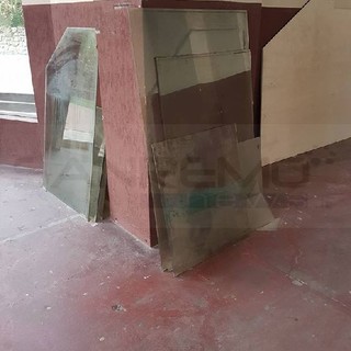 Sanremo, Villa Ormond: la protesta di alcuni insegnanti sulle condizioni della palestra 'Grazie per quello che avete fatto per noi quest'anno'