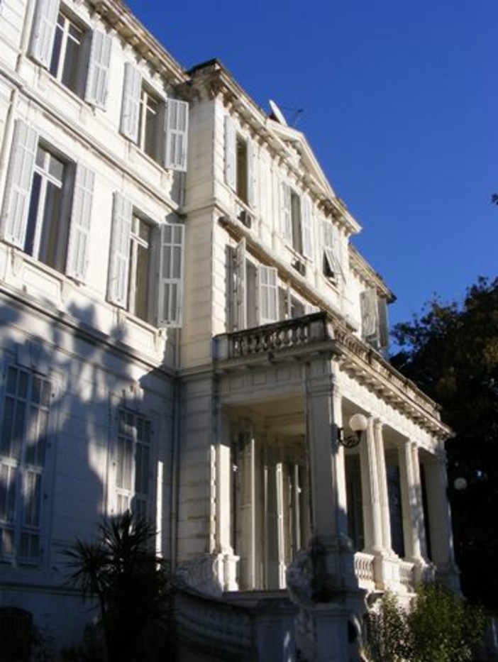 Sanremo: da lunedì prossimo gli uffici di ‘Stato Civile’ e ‘Cimiteri’ saranno al primo piano di Villa Zirio