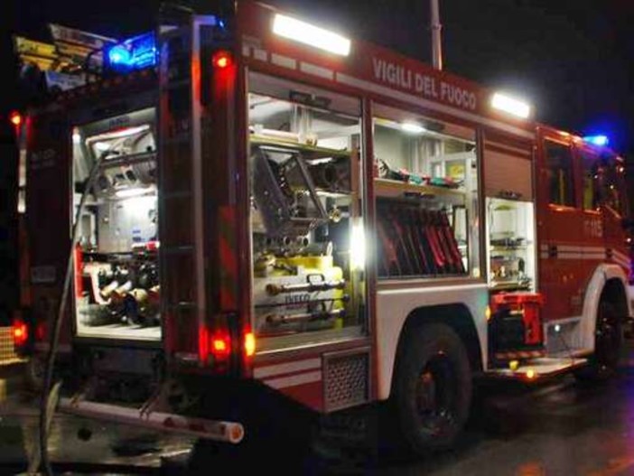 Ventimiglia, incendio in un'abitazione a Calvo: intervengono i vigili del fuoco