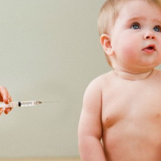 Vaccinazioni: le risposte contro i falsi miti e tutte le novità di quest’anno nella nostra provincia