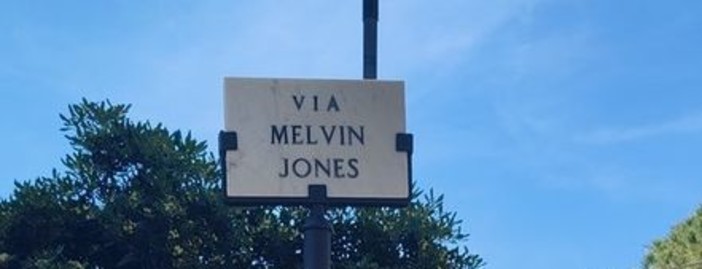 Vallecrosia, lavori in via Melvin Jones: scattano i divieti di sosta e di transito