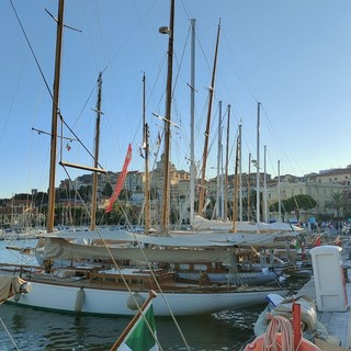 Vele d'epoca, lounge riservato a ospiti invitati alla cerimonia inaugurale Vele d'epoca, lounge riservato a ospiti invitati alla cerimonia inaugurale