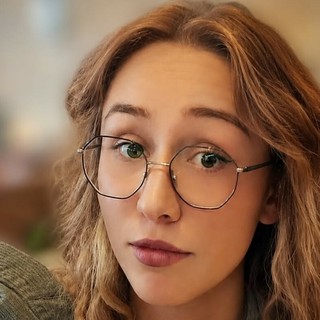 Valentina morta a 22 anni, la famiglia dona i suoi organi: ora 7 persone vivono grazie a lei
