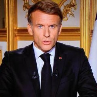 Francia, Macron: "Non confondere rivendicazioni legittime con chi distrugge e saccheggia" Francia, Macron: "Non confondere rivendicazioni legittime con chi distrugge e saccheggia"