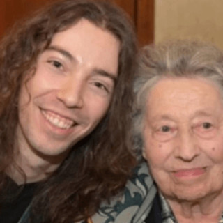 Vasco Rossi, la mamma Novella compie gli anni: la dedica social Vasco Rossi, la mamma Novella compie gli anni: la dedica social