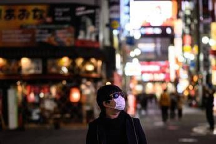 Influenza, in Giappone è epidemia: 6mila casi e rischio di coinvolgere altri Paesi Influenza, in Giappone è epidemia: 6mila casi e rischio di coinvolgere altri Paesi