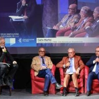 Sostenibilità, a Napoli istituzioni e imprese a confronto sulla transizione sostenibile Sostenibilità, a Napoli istituzioni e imprese a confronto sulla transizione sostenibile
