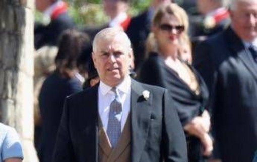 Gran Bretagna, nuove accuse per l'ex principe Andrea: subaffittava i cottage di Royal Lodge Gran Bretagna, nuove accuse per l'ex principe Andrea: subaffittava i cottage di Royal Lodge