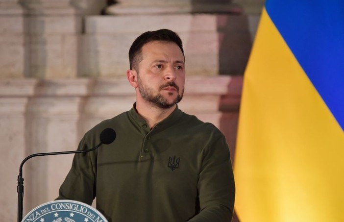 Ucraina, Zelensky “Sono fiducioso, con Trump iniziamo a capirci” Ucraina, Zelensky “Sono fiducioso, con Trump iniziamo a capirci”