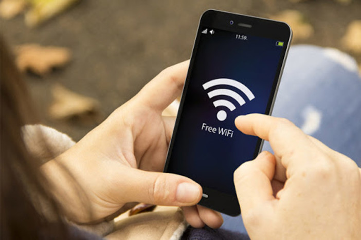 Le principali tecnologie “wireless” utilizzate al giorno d’oggi Le principali tecnologie “wireless” utilizzate al giorno d’oggi