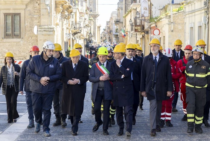 Mattarella in visita a Niscemi, “Ci siamo e stiamo lavorando”