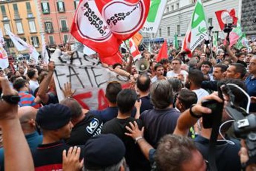 Potere al Popolo: "Flop comizio campo largo? Hanno fatto tutto da soli..." Potere al Popolo: "Flop comizio campo largo? Hanno fatto tutto da soli..."
