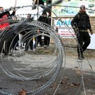 Stazione di polizia salta in aria, esplosi ordigni dopo sequestro: 9 morti in India Stazione di polizia salta in aria, esplosi ordigni dopo sequestro: 9 morti in India