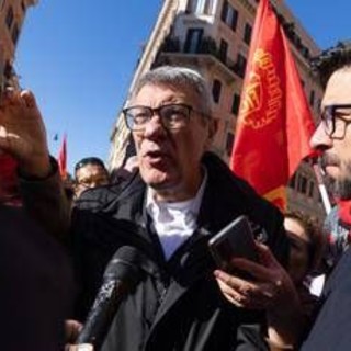 Manifestazione Cgil oggi a Roma, al corteo 'Democrazia al lavoro' interverrà anche Ranucci Manifestazione Cgil oggi a Roma, al corteo 'Democrazia al lavoro' interverrà anche Ranucci