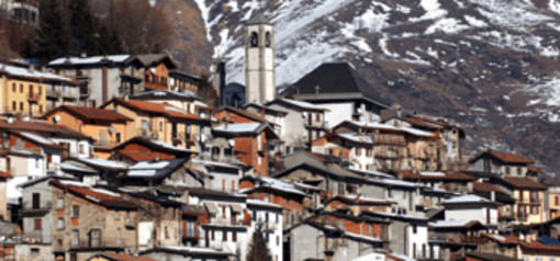 Il sindaco di Cavargna: "Siamo il Comune più povero d'Italia ma si vive da Dio" Il sindaco di Cavargna: "Siamo il Comune più povero d'Italia ma si vive da Dio"