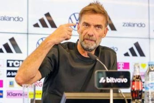 Germania, Klopp contro Afd: "Non lasciamo l'orgoglio nazionale alle persone sbagliate"