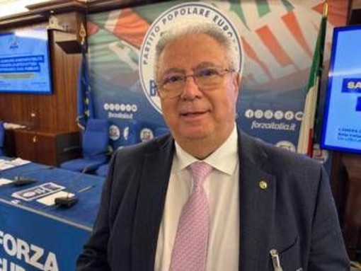 Magi (Sumai): "Superare incompatibilità medici, è un blocco per Ssn" Magi (Sumai): "Superare incompatibilità medici, è un blocco per Ssn"