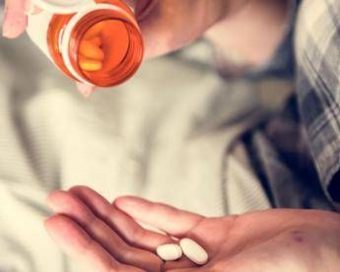 Abuso di paracetamolo negli adolescenti, Aifa: "Effetti anche irreversibili" Abuso di paracetamolo negli adolescenti, Aifa: "Effetti anche irreversibili"