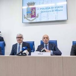 Pusher ucciso a Rogoredo, fermato il poliziotto che ha sparato a Mansouri Pusher ucciso a Rogoredo, fermato il poliziotto che ha sparato a Mansouri